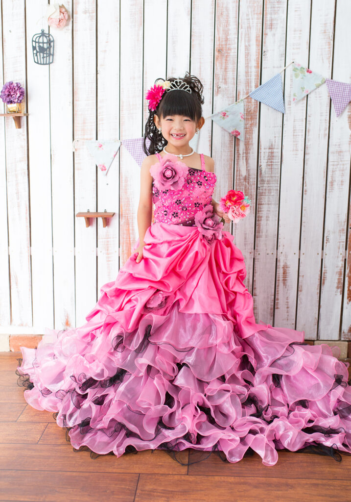 やっぱり女の子はドレスがきたいですよね～！