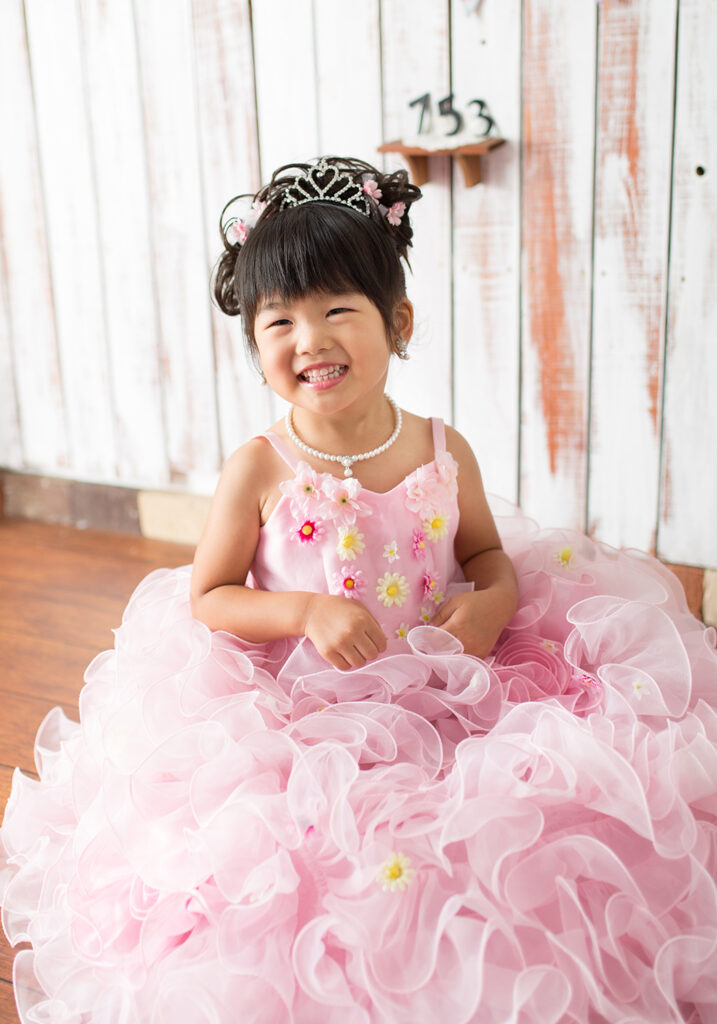 早島の七五三キャンペーン，ドレスの3才