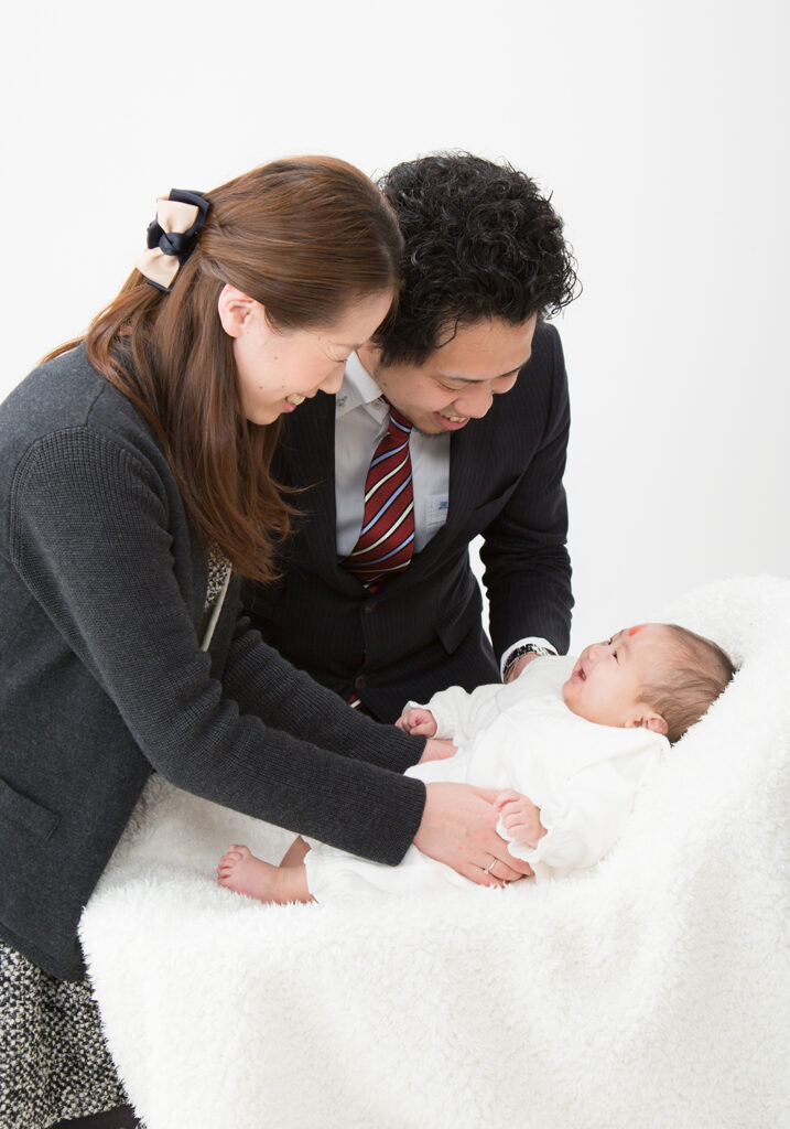 百日参りの家族写真