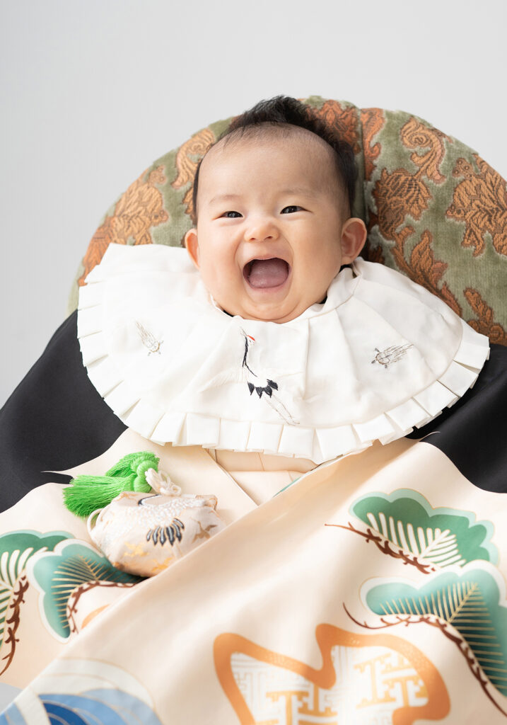 お宮参り，笑顔，倉敷，岡山，早島，お食い初め，百日参り，佐藤写真館