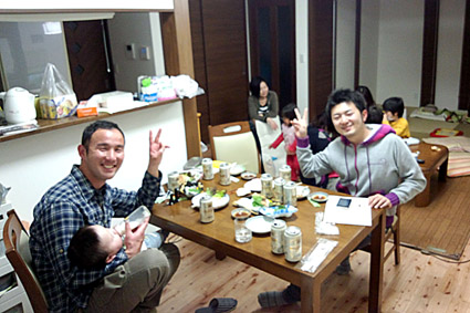 共栄塗装のお宅でパーティー 共栄塗装のお宅でパーティー